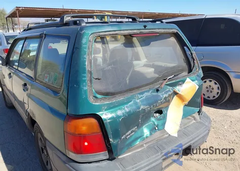 1998 Subaru Forester L z USA, uszkodzony, nr VIN JF1SF6356WH758944